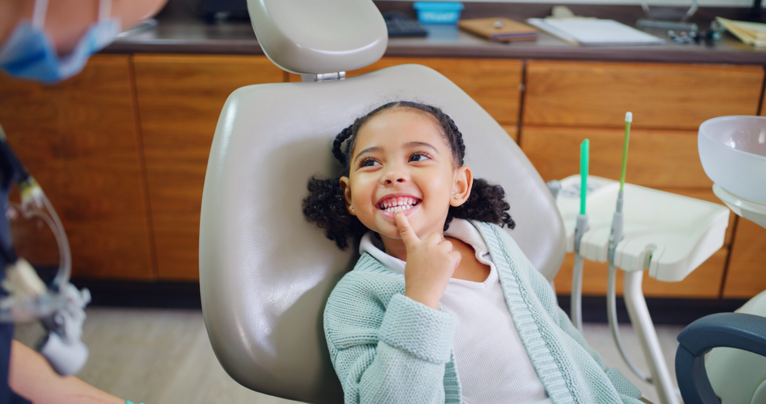 Kids dental exam and cleaning Dr. Malfair Dental Kelowna, BC